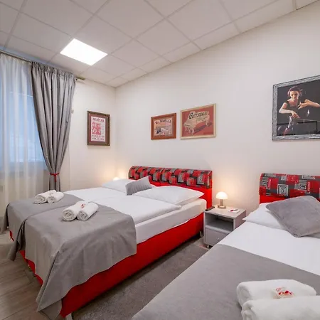Style Aparthotel 4*